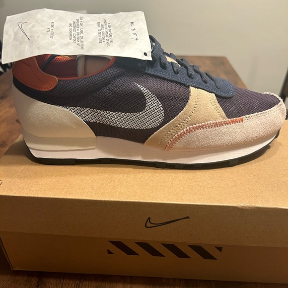 Nike Daybreak-Type ‘Thunder Blue Sail’ - Picture 1 of 2